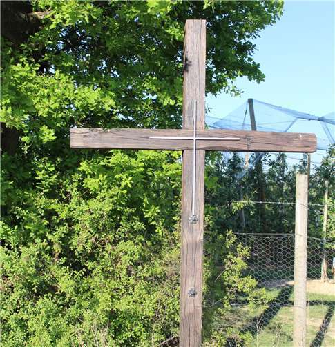 Das Wegkreuz soll bei einer Feierstunde eingeweiht werden.privat