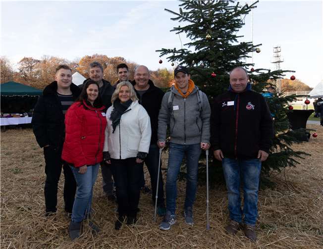 Das Weihnachtsmarktteam hatte schon Wochen zuvor mit der Organisation begonnen.Fotos: CEW
