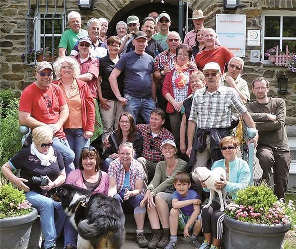 Das Wetter am Herrentag bescherte den Gimmiger Wanderern herrliche Laune. privat