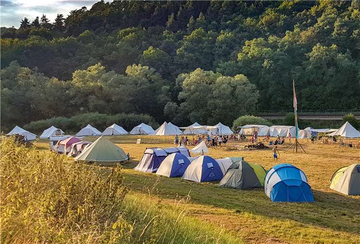 Das Zeltlager der Kinder und Jugendlichen.