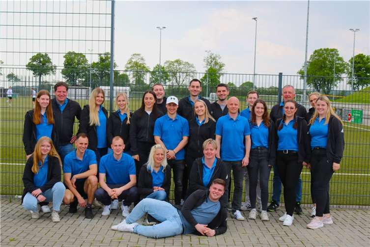 Das Zeltlagerteam bestehend aus 30 Betreuern hat es geschafft, das 50. Jugendzeltlager ist mit 74 Kinder und Jugendlichen wieder ausgebucht. Foto: privat