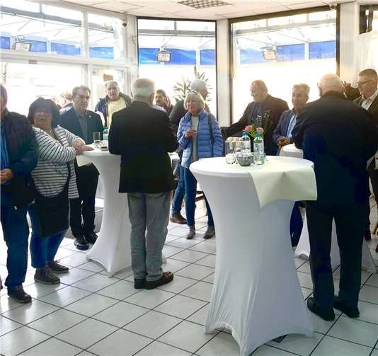 Das Ziel sind kulturelle, soziale und pädagogische Aktivitäten vor allem für die Jugend, für ältere Menschen und Frauen.