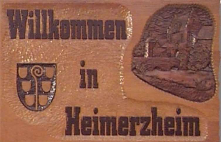 Das äußere Erscheinungsbild der Schilder vor der Restaurierung.