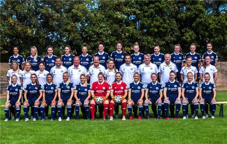 Das aktuelle Mannschaftsfoto der SG99 Andernach für die neue Saison.Foto: Roland Schäfges - www.myfoto24.eu