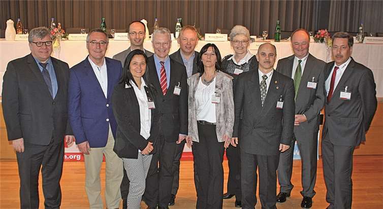 Das aktuelle Präsidium des Turnverbandes Mittelrhein,´von links nach rechts: Michael Mahlert, Günter Kern, Kirstin Schöneberg, Jörg Rheinganz, Frank Puchtler, Bernd Menche, Claudia Debüser, Renate Linn-Reuter, Dr. Peter Radermacher, Günter Wiegel, Stefan Lenz (es fehlt: Gereon Haumann). privat