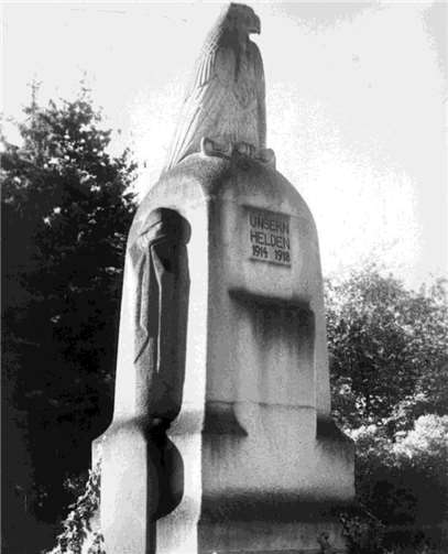 Das alte Kriegerdenkmal im Stadtpark, zerstört im 2. Weltkrieg. Eifel- und Heimatverein Rheinbach e.V.