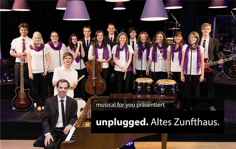 Das ambitionierte Ensemble präsentiert die neue Show im Augustinum-Theater Bad Neuenahr. privat