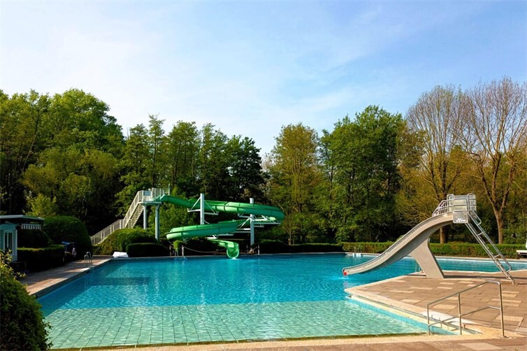 Das beliebte Pellenzer Freibad wird 2027 geschlossen bleiben