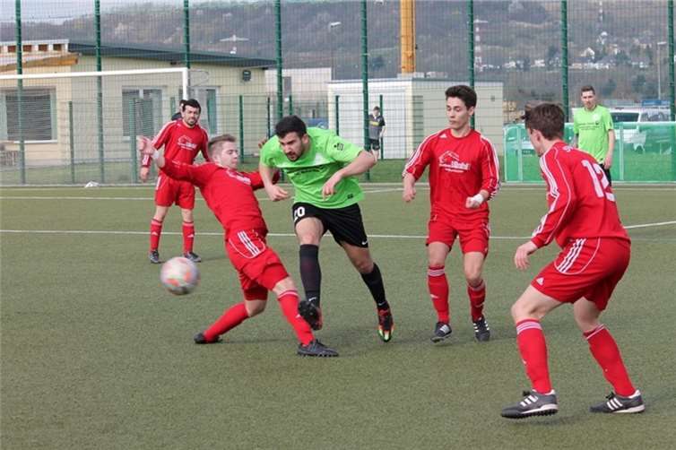 Das ein oder andere Mal kamen die Spieler vom SV Kripp zu spät, und konnte so eine eigentlich unnötige Niederlage nicht verhindern. privat