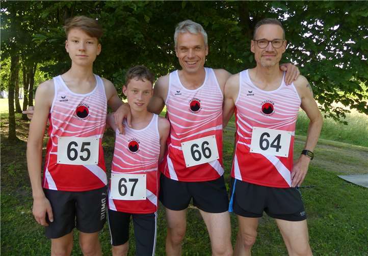 Das engagierte Team vom Mondlauf TV Cochem, holte sich die ersten vier Plätze beim 3,3 Kilometer-Lauf.