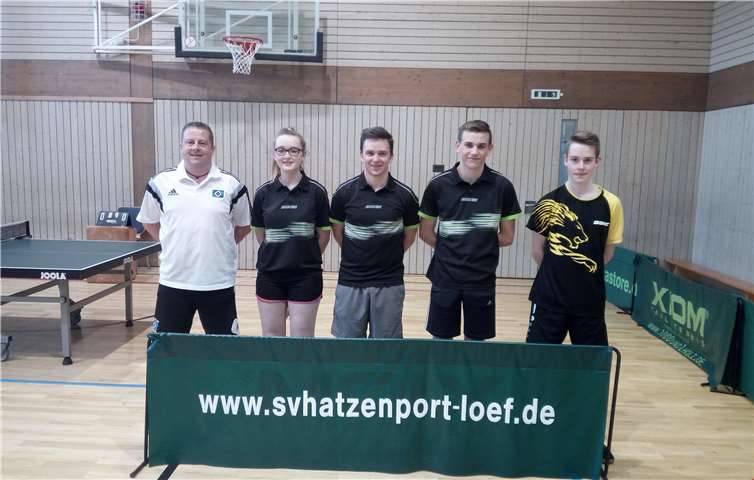 Das erfolgreiche Team (von links): Betreuer Detlef Schwartz, Dana Perkert, Mateusz Lazarow, Niklas Kranz und Luca Schwartz. Es fehlt Lorenz Schrader.privat