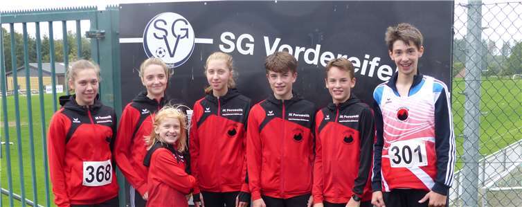 Das erfolgreiche siebenköpfige Team der Crossläufer v.l.: Sarah Gräf, Josi Balles. Frieda Balles, Lana Sophie Göbel, Lennart Mohr ,Mathias Mohr, Tim Fuhrmann.Foto: TV Cochem