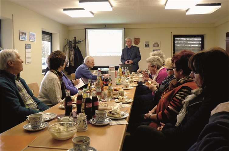 Das erste Treffen im Bürgerhaus war gut besucht.  privat