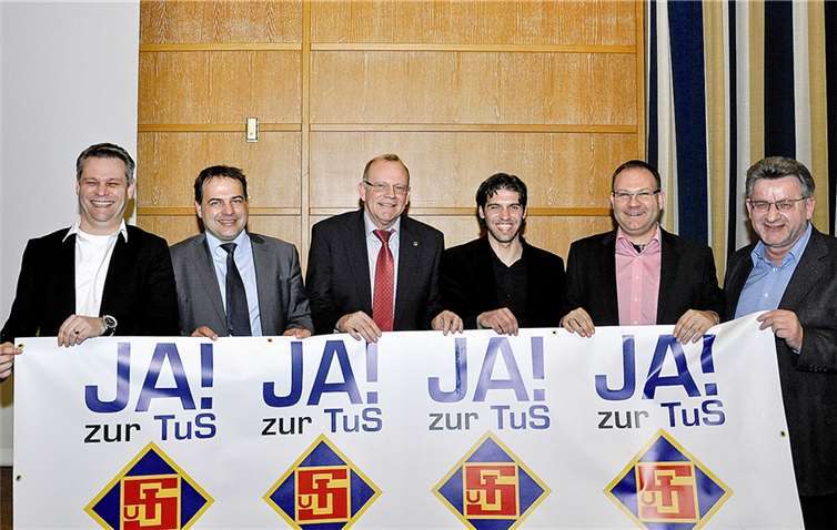 Das erweiterte TuS-Präsidium: (v.l.) Mario Blinn, Dirk Feldhausen, Werner Hecker, Evangelos Nessos, Thomas Theisen und Frank Linnig.uko