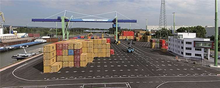 Das fünfjährige Bestehen des neuen KLV-Terminals wird gefeiert. Stadtwerke Andernach