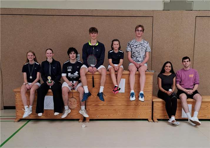 Das ganze Team am Sonntag, v.li. Charlotte Haevescher, Mila Schlepp, Erik Gebhardt, Ben Jona Baier, Luna Haevescher, Lennard Huber; betreut von Sina Chalgoum und Niko Klein. Fotos: BC Remagen