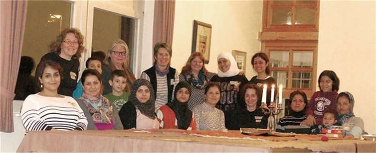 Das gegenseitige Kennenlernen und der Austausch machten den Frauen genausoviel Spaß wie das gemeinsame Kochen. privat