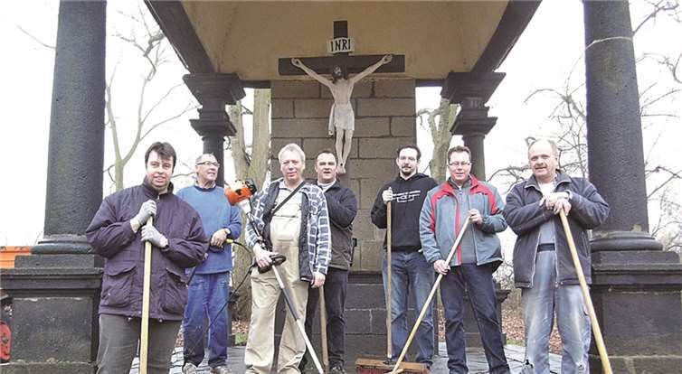 Das gemeinsame Team des CDU-Bürgerblock und des Geschichtsvereins nach getaner Arbeit. CDU Ortsverband Saffig