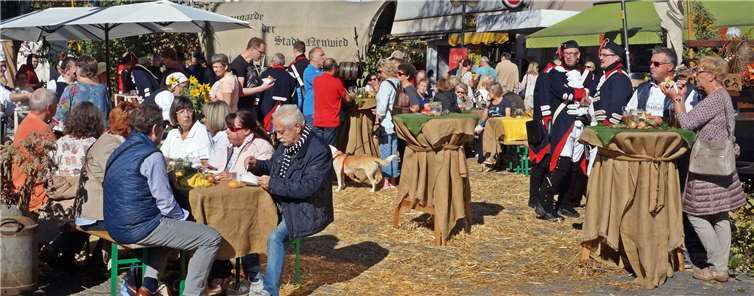 Das historische Heerlager der Ehrengarde ist ein optisches Highlight der Markttage. Foto: Stadtverwaltung