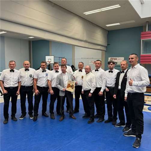 Deutsches Eck Pokal – Gelungene Premiere macht Koblenz zur internationalen Boxsport-Bühne Das internationale Kampfgericht.