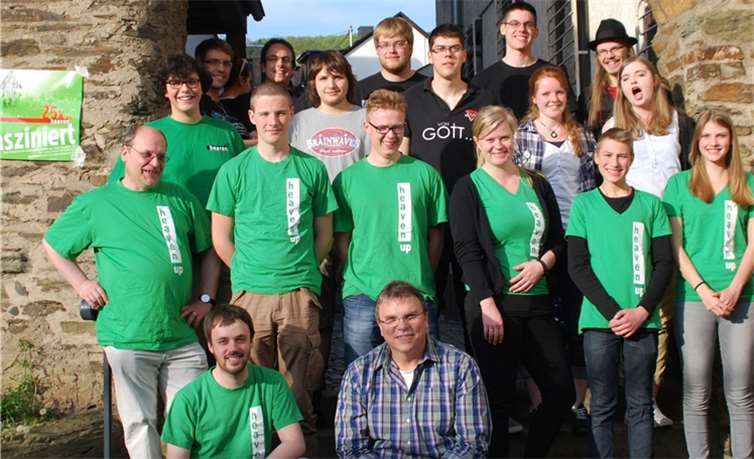 Das junge HeavenUp-Team hat sich bestens vorbereitet, um einen abwechslungsreichen Abend passend zum Thema zu bescheren. privat