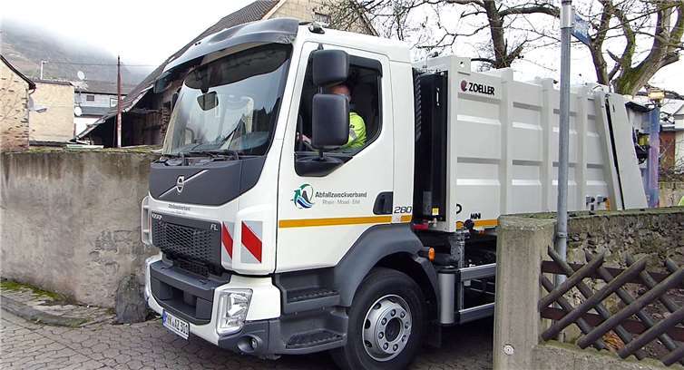 Das kleinere Müllfahrzeug kommt auch in engen Straßen zum Einsatz,die bisher nicht angefahren werden konnten.