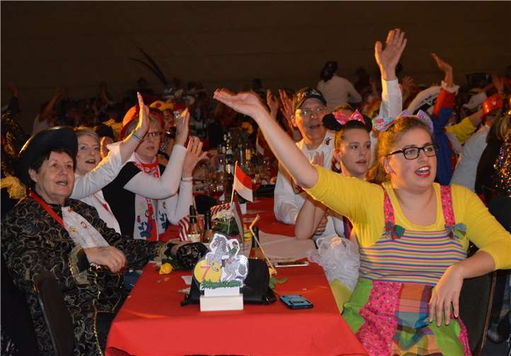 Das knatschjecke Publikum kam voll auf seine Kosten.