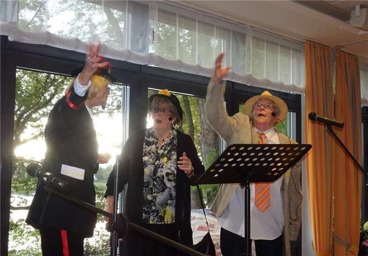 Das kreative Bühnenprogramm begeisterte das Publikum. Foto: privat