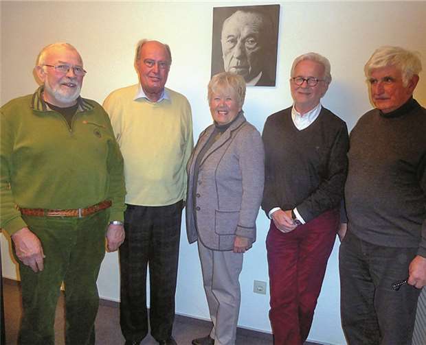 Das neu gewählte Leitungsteam Werner Dietz, Hajo Stuhlträger, Roswitha Euler, Manfred Hendrichs und Hartmut Cronrath (v.l.) will sich besonders des Themas „Wohnen im Alter“ annehmen.privat