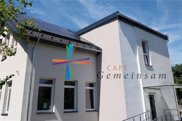 Das neue Bistro Gemeinsam bietet Sitzplätze innen und außen sowie kulinarische Highlights.  Foto: privat