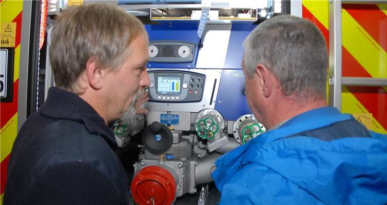 Das neue Fahrzeug ist eine Augenweide für Technikliebhaber. An Bord sind alle Geräte untergebracht, die füreinen Ersteinsatz erforderlich sind.