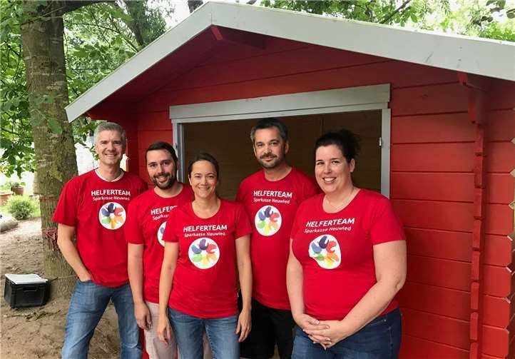 Das neue Gartenhäuschen der Kita zum Aubachtal in Oberbieber erstrahlt ebenfalls in neuer Farbenpracht.