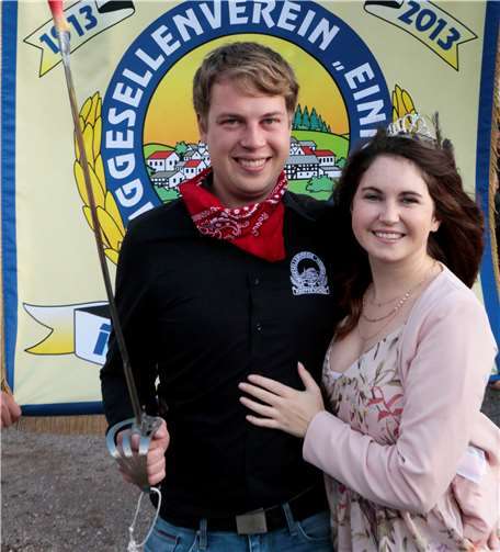 Das neue Hahnenkönigspaar Philipp Retterath und Daniela Hertel.