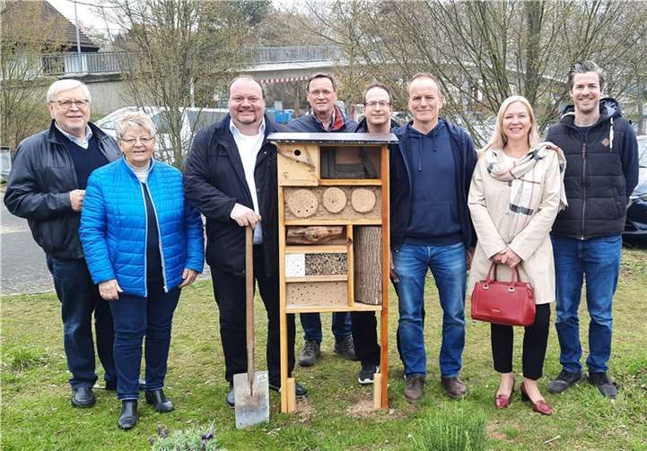 Das neue Insektenhotel kann sich sehen lassen. Foto: privat