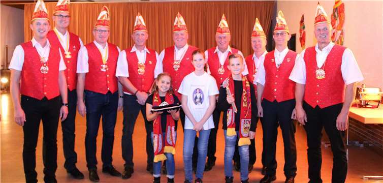 Das neue Kinderprinzenpaar wurde verkündet.privat