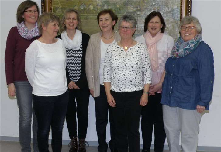 Das neue Leitungsteam (von links): Martina Stüber, Klaudia Schneider, Karin Breil, Kati Stümper, Ursula Henn, Roswitha Schoop und Annemie Kraus.privat