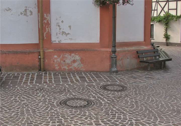 Das neue Pflaster auf dem Heimersheimer Marktplatz.privat