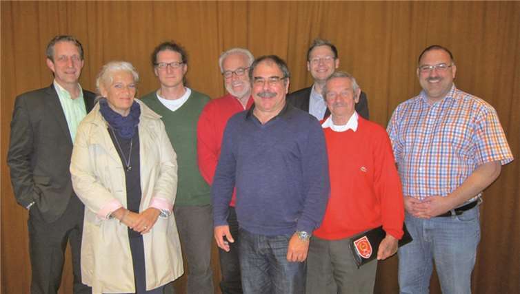 Das neue Team der SPD Maifeld bei der konstituierenden Sitzung in Welling (Auf dem Bild v.l.n.r.)Maximilian Mumm, Susanne Schaefer, Stephan Mayer, Tilman Boehlkau, Günter Schnitzler, Sven Koch, Dieter Kürschner , Marcus Welling.Sven Koch