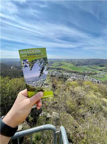 Das neue Wanderheft ist da.Fotos: privat