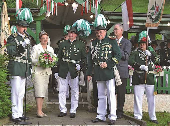 Das noch amtierende Königspaar Hans-Peter und Bärbel Thies. AB