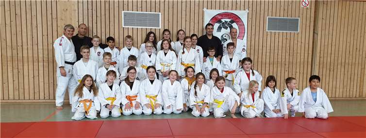 Das obligatorische Gruppenfoto durfte natürlich nicht fehlen.Fotos: privat