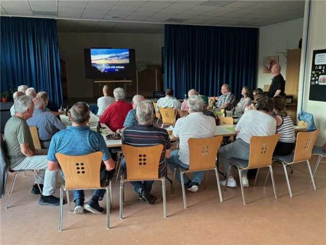 Das offene Singen begeisterte die Mitglieder. Foto: privat