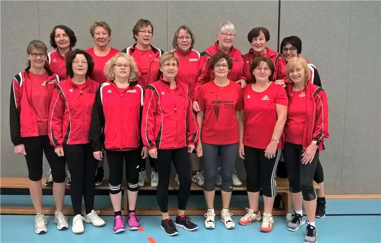 Das regelmäßige Training in der Halle stärkt die Fitness der Sportlerinnen.Foto: VfB Polch