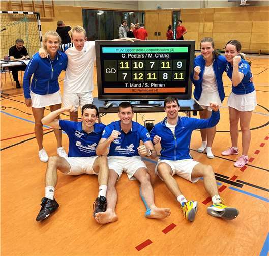 Das siegreiche Team: hinten v.li. Antonia Remakulus, Tobias Mund, Nina Becker und Sarah Pinnen. Vorne: Thilo Mund, Max Stage und Michi Nonn. Quelle: BC Remagen