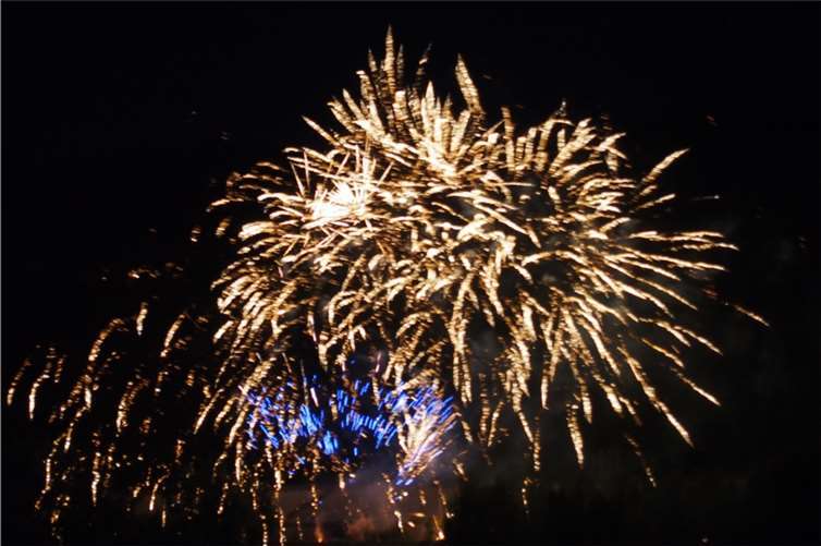Das spektakuläre Feuerwerk gilt als unbestrittenes Highlight beim Fest der 1000 Lichter. Foto: Archiv / UBU