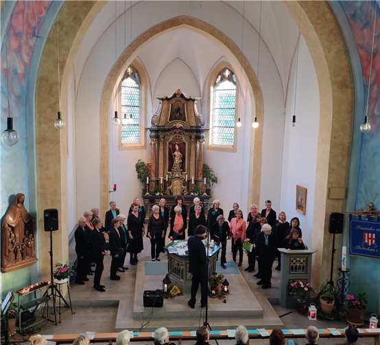 Das traditionsreiche Herbstkonzert des Frauenchor Bubenheim begeisterte. Quelle: Frauenchor Bubenheim