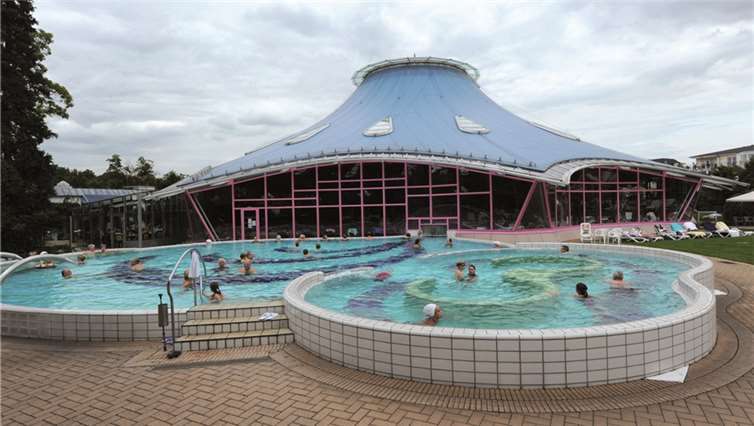 Das vorgelegte Gutachten hält Investitionen von rund 11 Millionen Euro für notwendig, um die Ahr-Thermen in Zukunft wirtschaftlich betreiben zu könnenFix