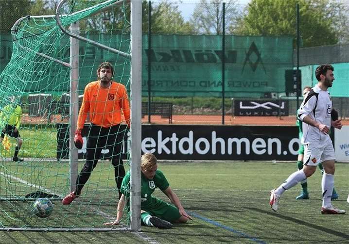 Das war das 0:2 für die SG Mülheim und somit auch die zweite Heimniederlage für den Tabellenzweiten. TH
