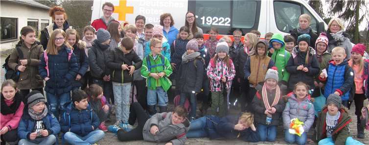 Das war ein interessanter Besuch beim DRK in Mendig! Mit großer Begeisterung haben die Kinder den Rettungsdienst kennengelernt. VG Mendig
