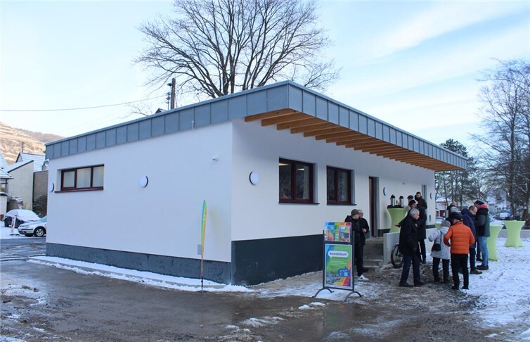 Das wiederhergestellte Sportheim bietet den Sportlerinnen und Sportlern des SV Walporzheim zahlreiche Möglichkeiten. Foto: DU